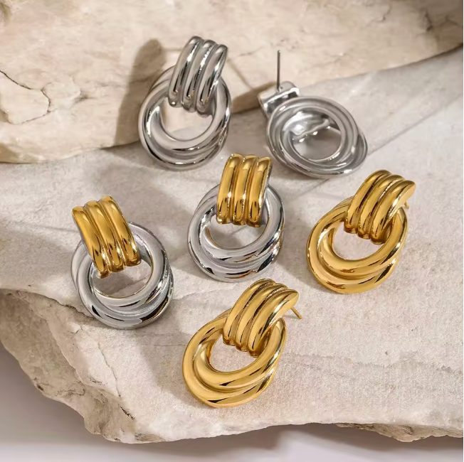 Knot Earring