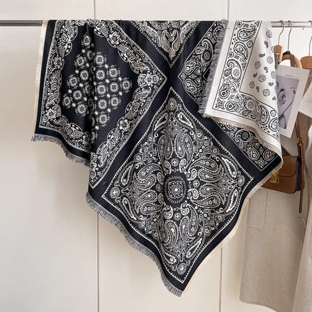 Mae Scarf Poncho