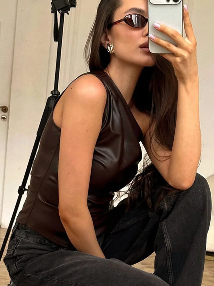 One-Shoulder Zipper Top