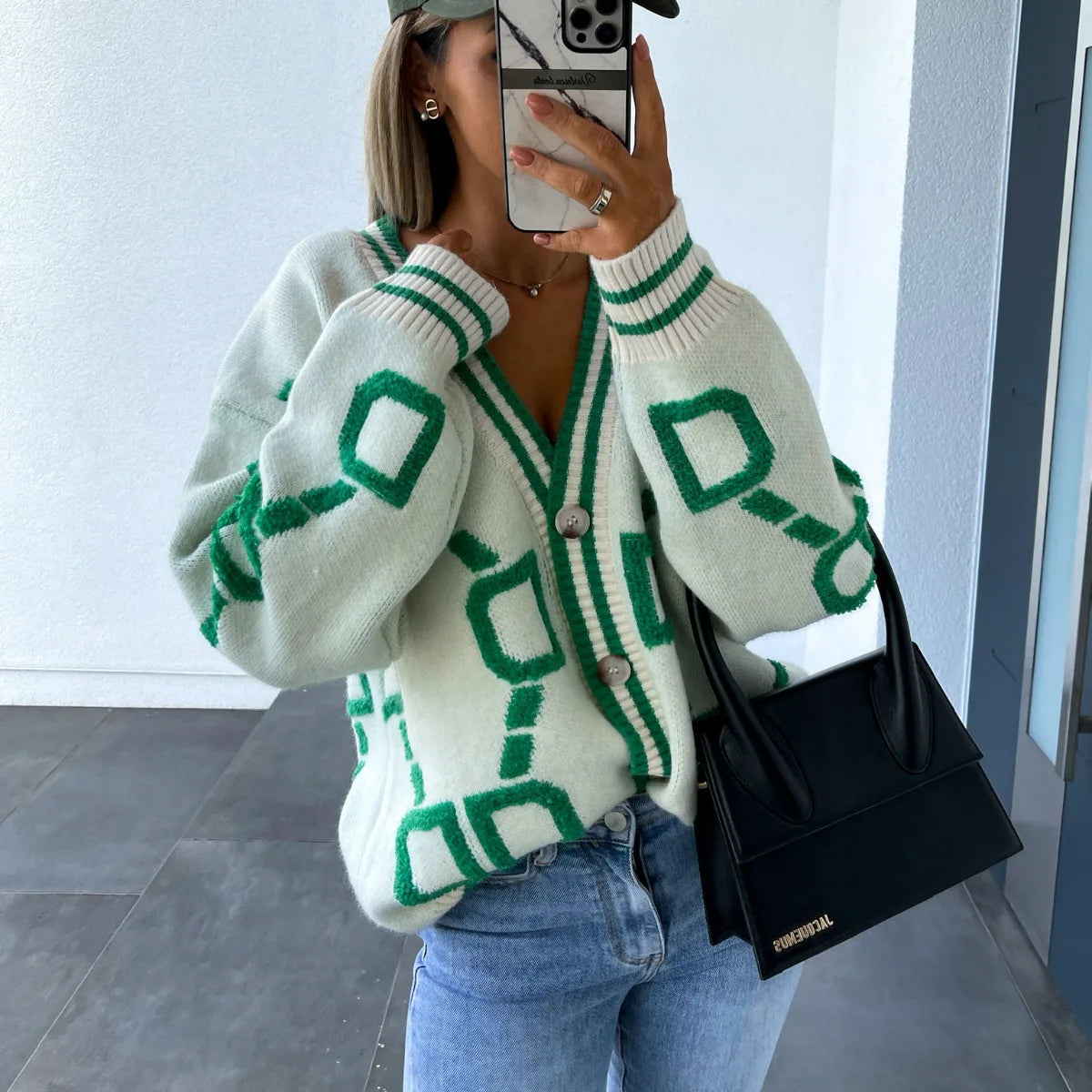 Autumn Winter Jacquard Knitted Coat Women Fashion V-neck Long Sleeve Single Breasted Knitting Cardigan Coats Female Streetwear